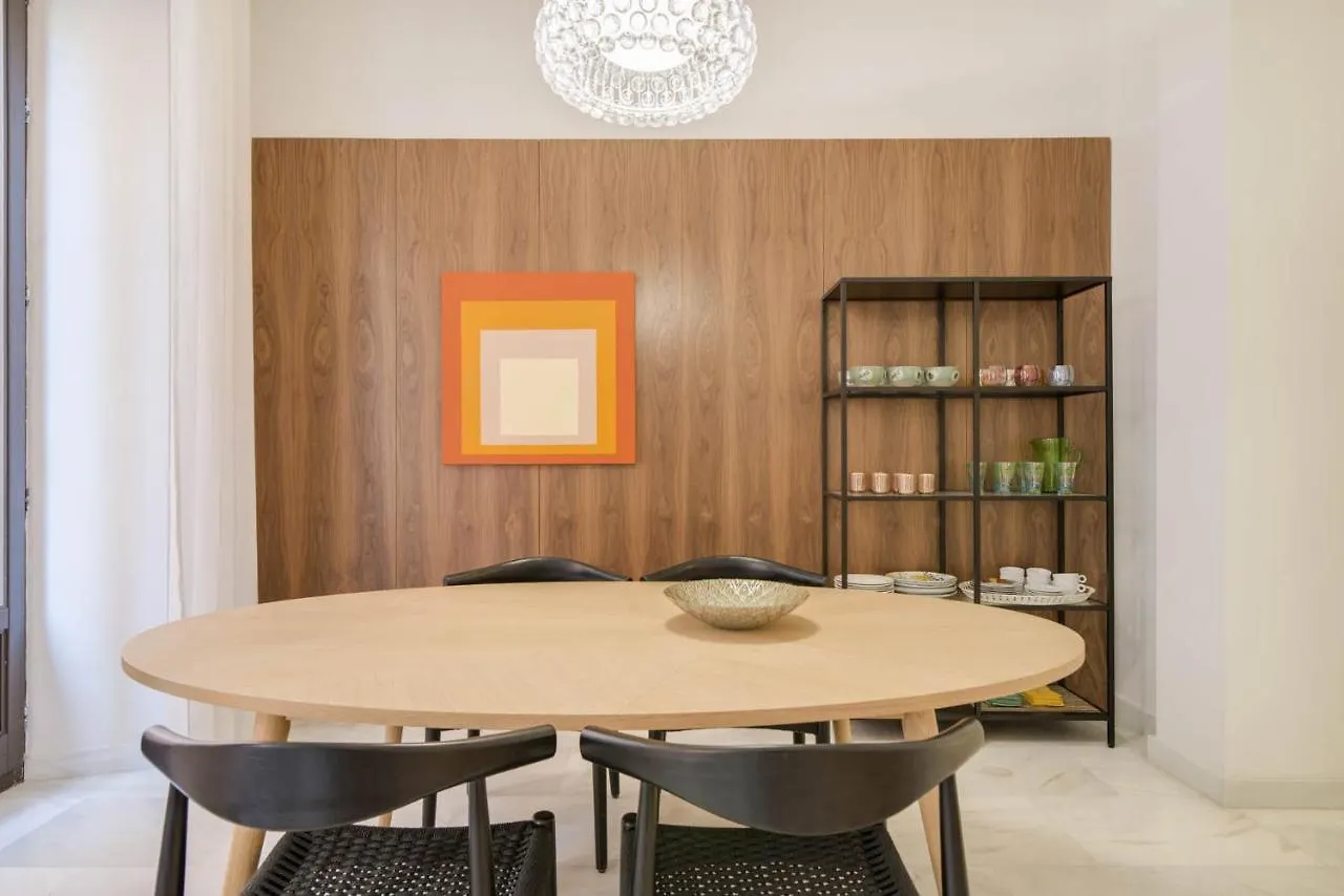 Larios Suites In Malaga By Solaga Holiday Homes Appartement
